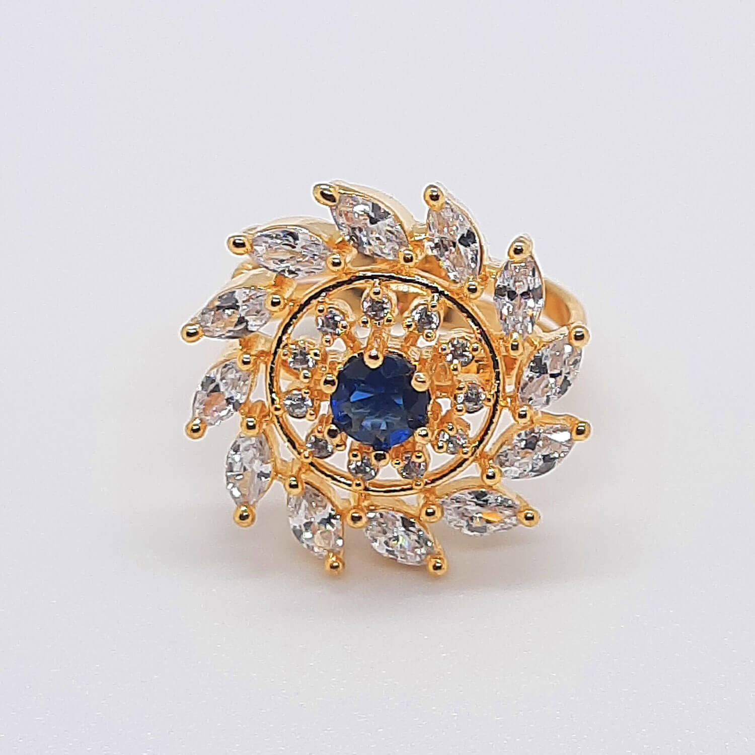 buy-yaaritas-blue-color-american-diamond-finger-ring