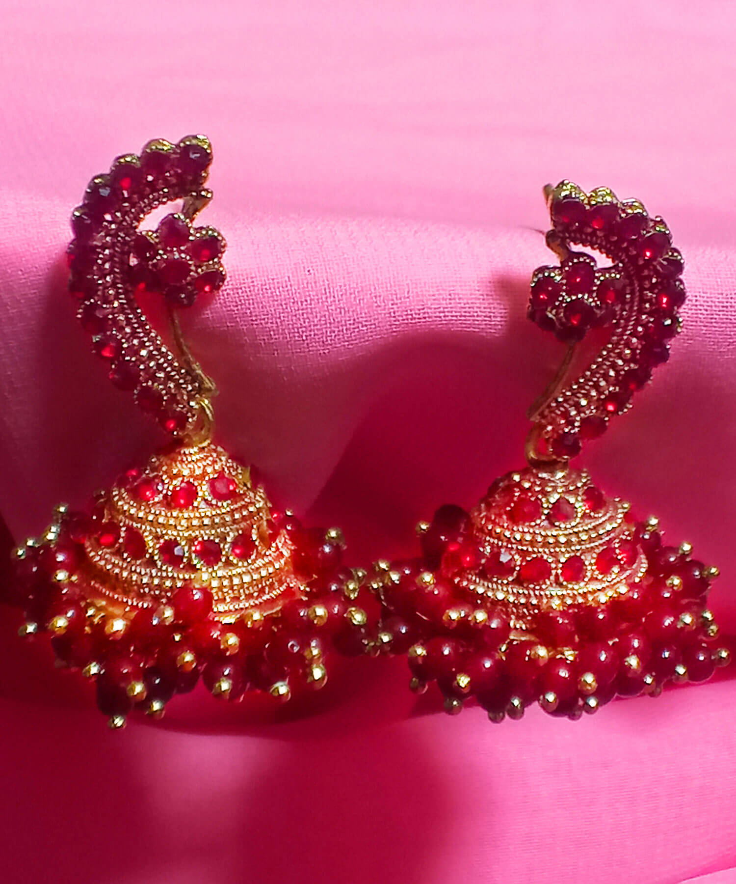 Buy Yaarita's Gold Plated Maroon Color Beautiful Jhumki Earring