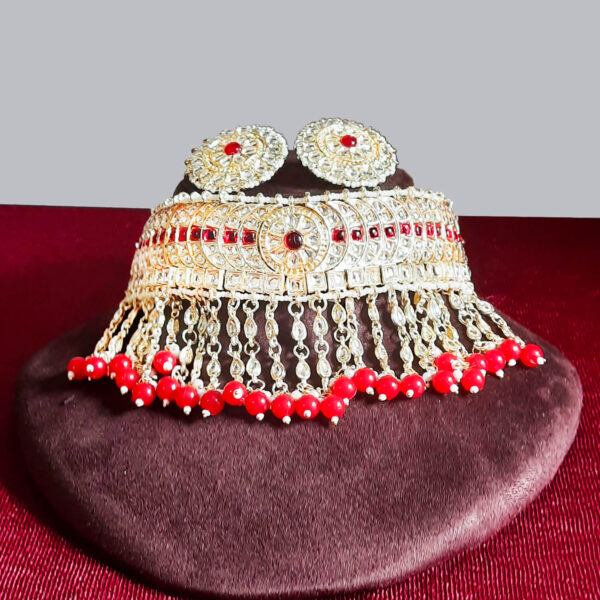 Buy Yaarita's Gold Plated Red Kundan Designer Choker Necklace