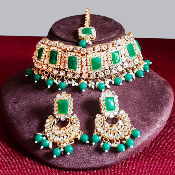 Buy Yaarita's Green Color Austrian Stone & Beads Choker Necklace Set
