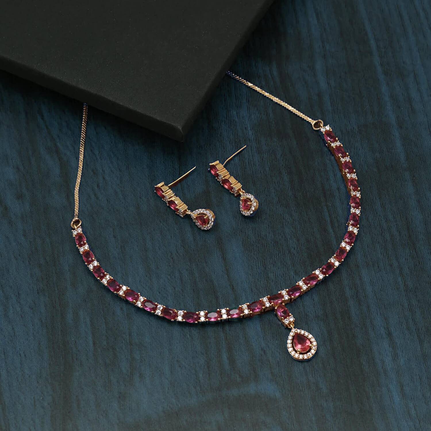 buy-yaaritas-rani-color-american-diamond-necklace-set