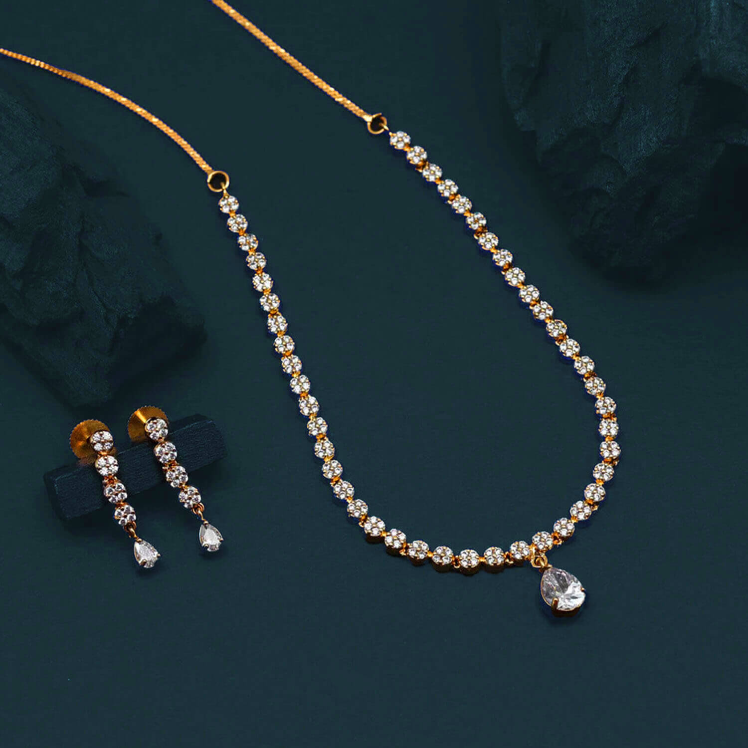 Buy Yaarita's White Color American Diamond Necklace Set