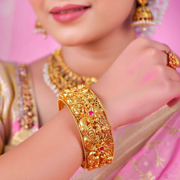 Yaarita’s Beautiful Design Fancy Style Temple Bangle Set