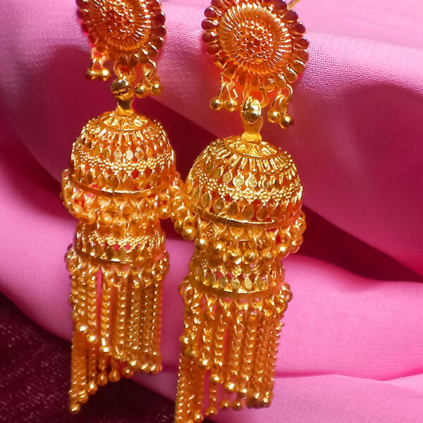 Yaarita's Gold Plated Golden Color Beautiful Jhumki Earring