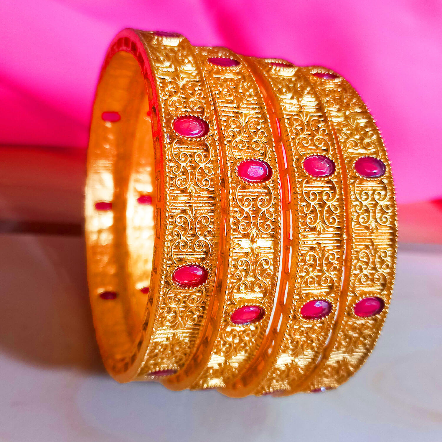 yaaritas-imitation-antique-design-party-wear-bangle-set-of-4