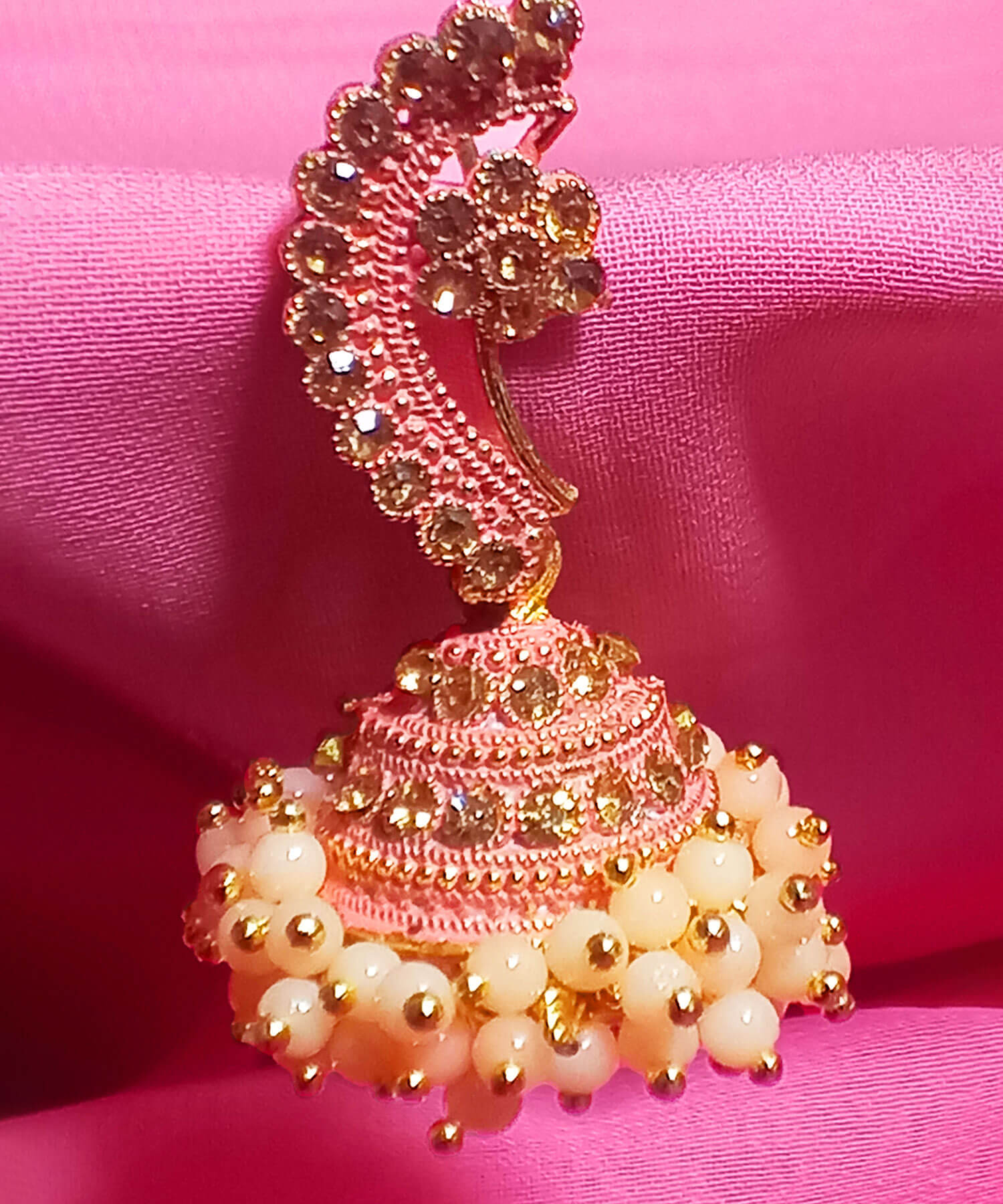 yaaritas-imitation-gold-plated-pink-color-beautiful-jhumki-earring