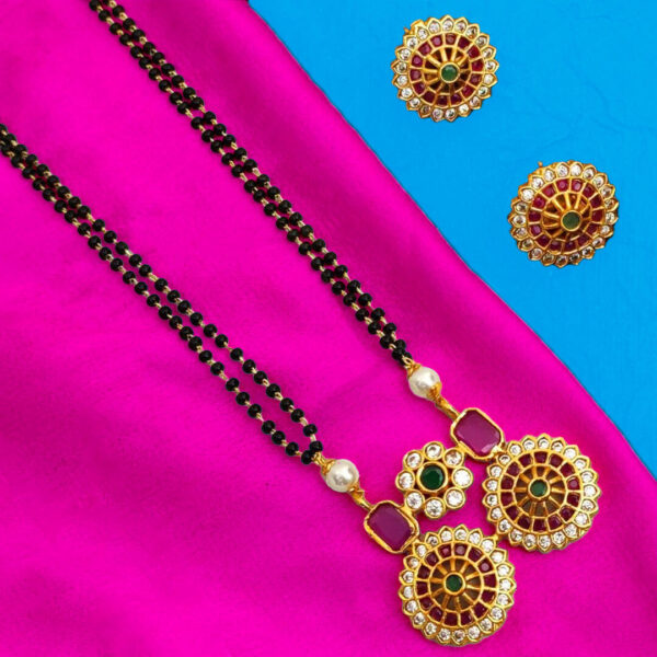yaaritas-matte-gold-polish-ruby-green-white-long-pendant-set