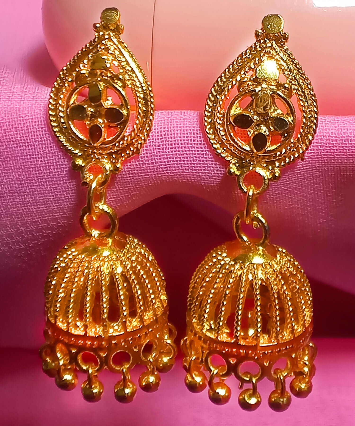 Yaarita's Dye Gold Golden Color Beautiful Jhumki Earring