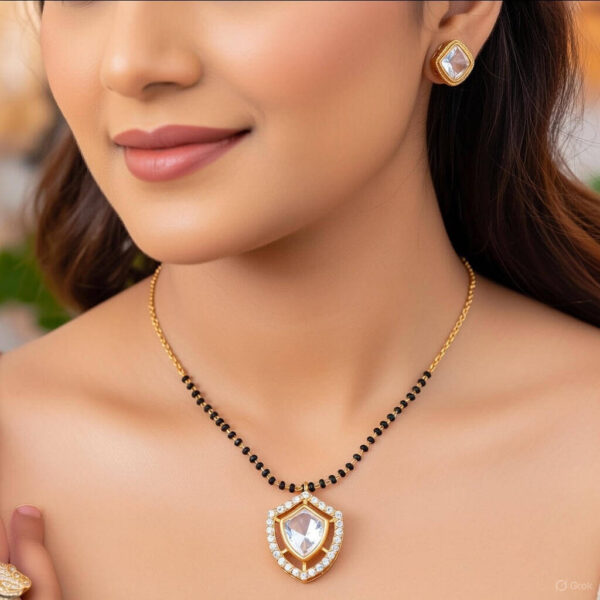 Yaarita’s Fancy Design Beautiful White Color Kundan Mangalsutra