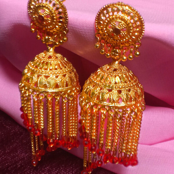 Yaarita's Gold Plated Golden Color Beautiful Jhumki Earring