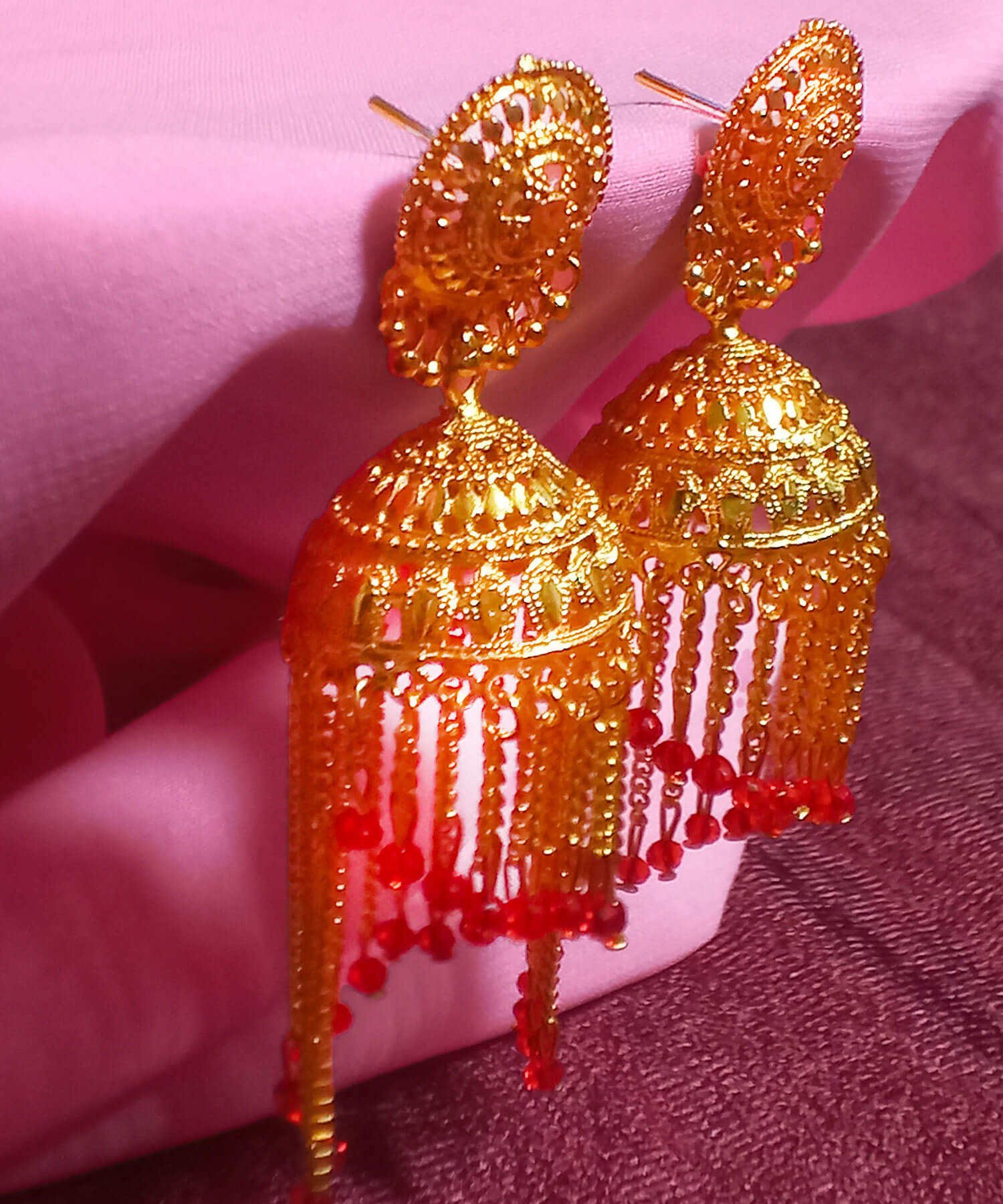 Yaarita's Imitation Gold Plated Golden Color Beautiful Jhumki Earring