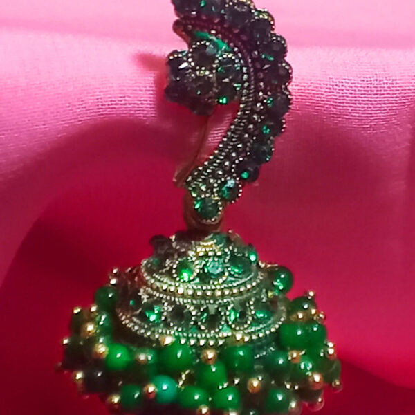 yaaritas-imitation-gold-plated-green-color-beautiful-jhumki-earring