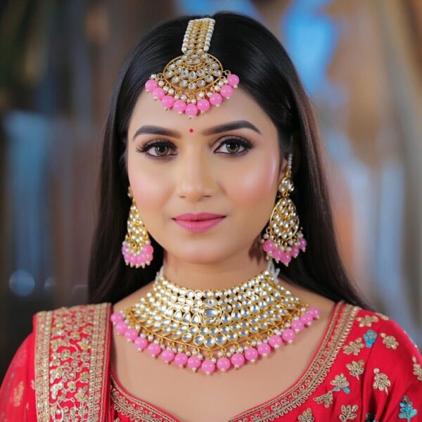 Yaarita's Pink Color Kundan Maang Tika