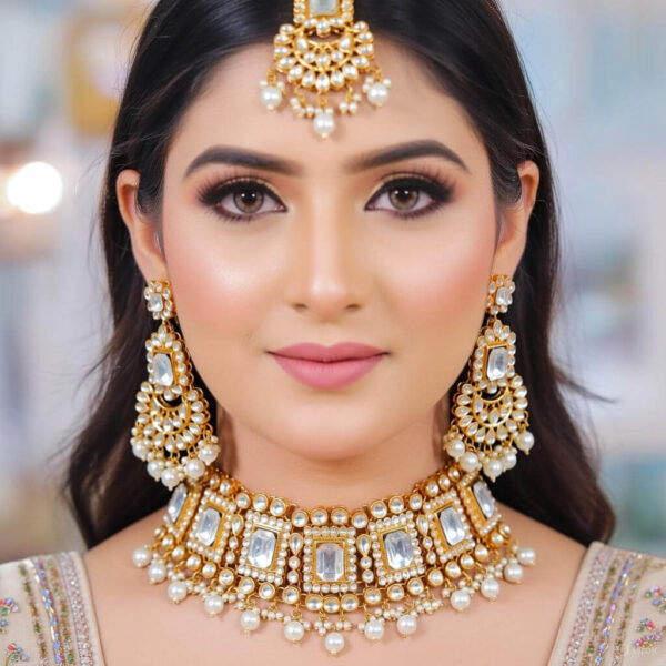 Yaarita’s White Austrian Stone & Beads Choker Necklace Set