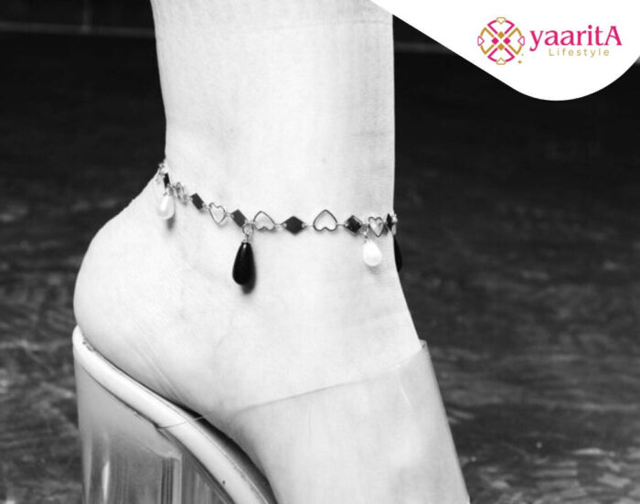 Incorporating Black Thread Anklet into Your Summer Wardrobe